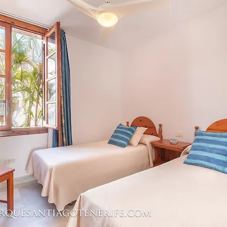 Parque Santiago Villas *