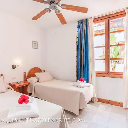 Villa Parque Santiago Villas *